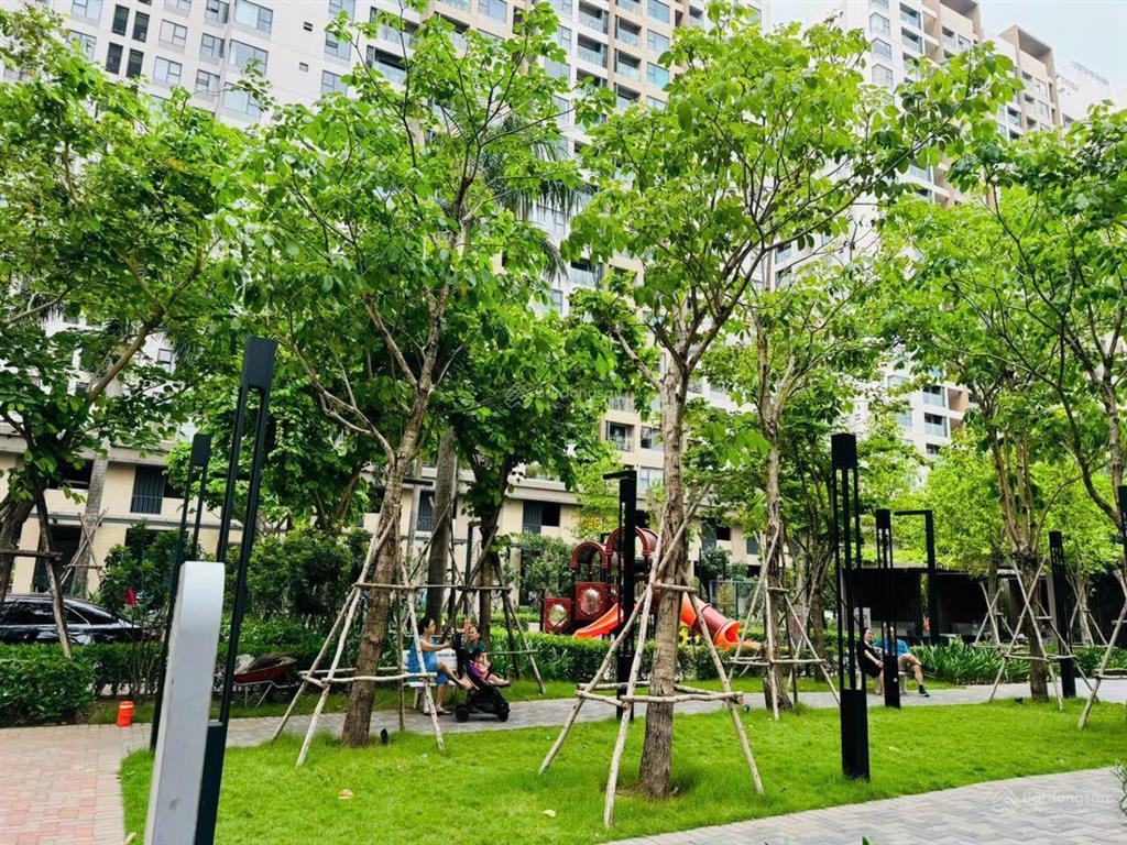 Cần tiền bán nhanh căn hộ akari 3pn 100m2, sổ hồng sẵn giá 5,3 tỷ.  0932 115 ***