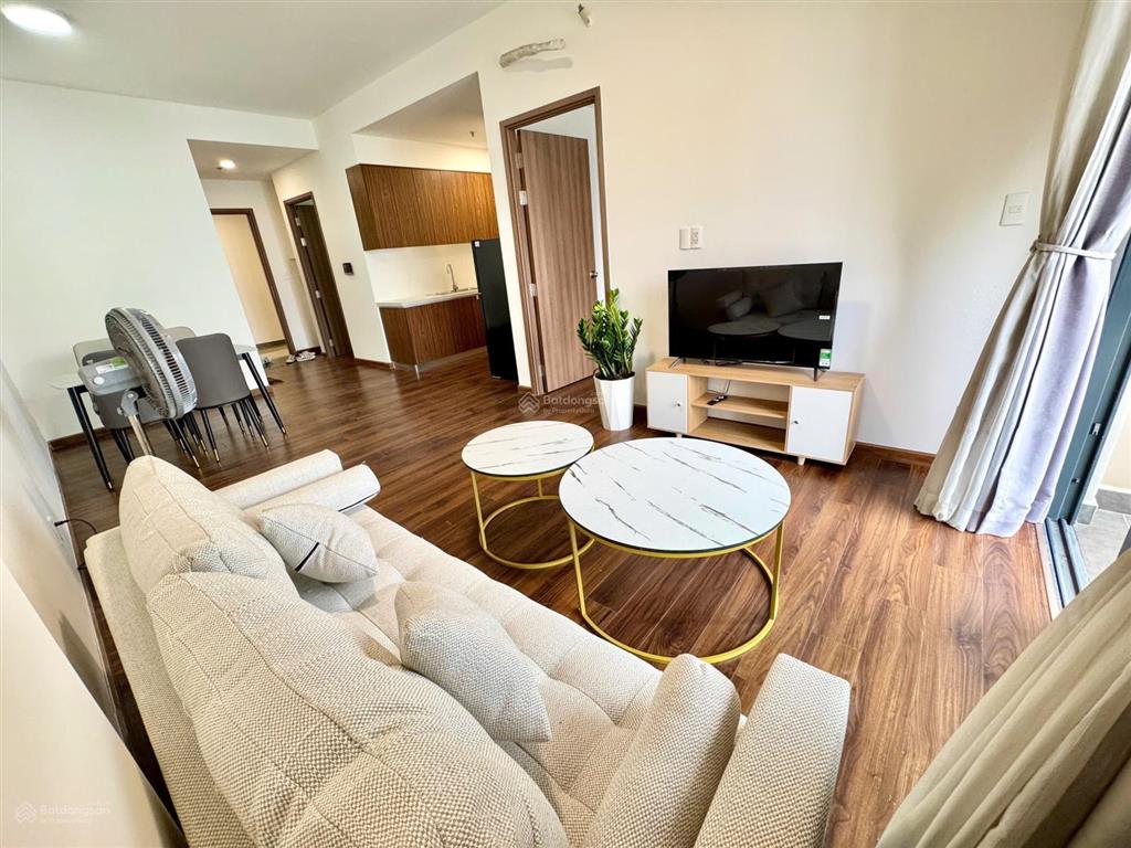 Cho thuê nhanh căn 2pn akari 75m2 full nội thất giá 12tr/th.  0768 713 ***