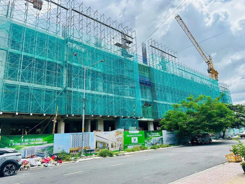 Bán căn 2pn cc saigon skyview q8, dt 70m2 giá 4,450 tỷ, ngân hàng hỗ trợ 70%
