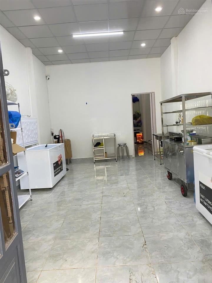 Bán nhà cấp 4 hẻm xe tải đường an dương vương, 67,7m2 giá 5,550 tỷ. sẵn sổ.  0768 713 ***