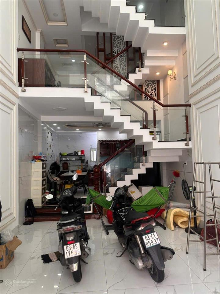 Bán nhà mặt phố 4 tầng đường an dương vương 4,5m*11m, full nội thất giá 7,5 tỷ.  0768 713 ***