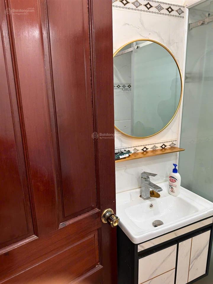 Bán nhà mặt phố 4 tầng đường an dương vương 4,5m*11m, full nội thất giá 7,5 tỷ.  0768 713 ***