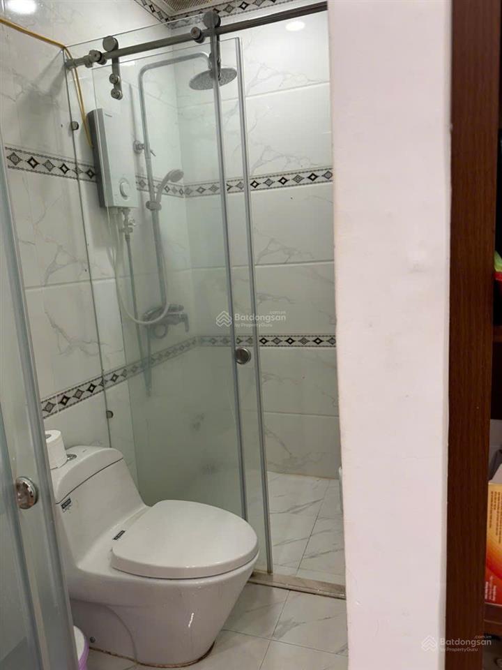 Chủ cần tiền bán gấp nhà an dương vương, 4,5*11m, 4 tầng, full nội thất giá 7 tỷ.  0768 713 ***