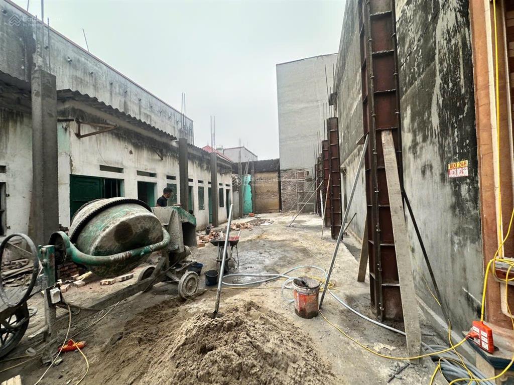 Bán đất 100 m2 tại khu công nghiệp đình trám bắc ninh