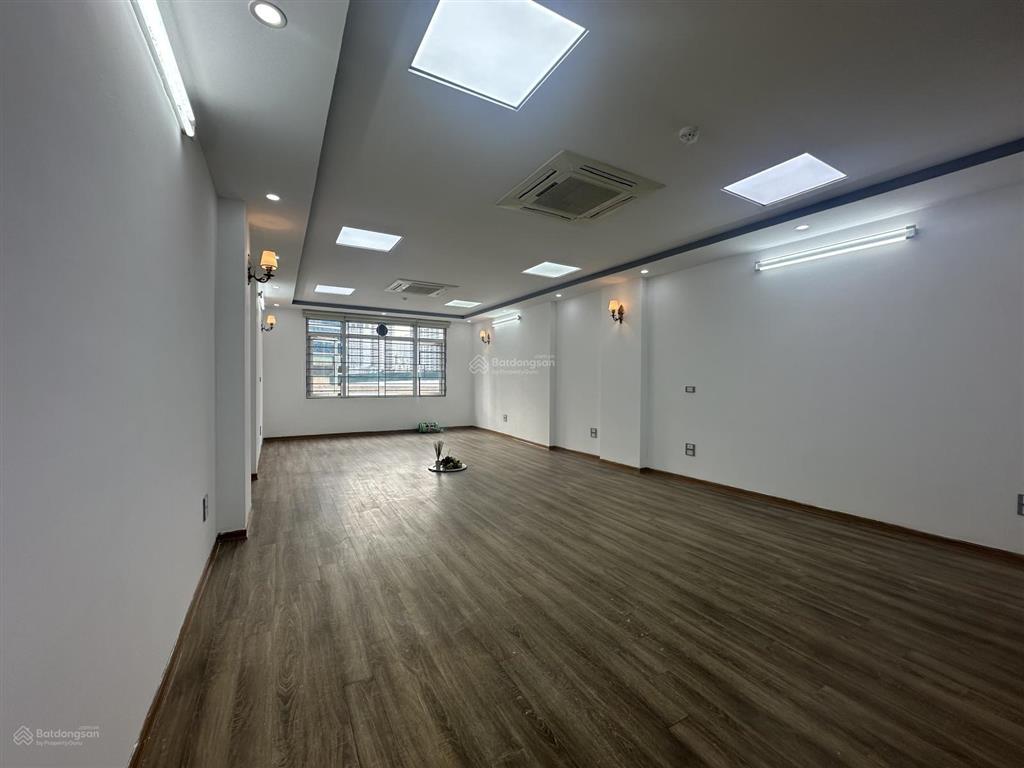 Chính chủ cho thuê văn phòng 60 m2  12,5 triệu (tri ân 5 triệu c khách thuê) nhân hoà thanh xuân