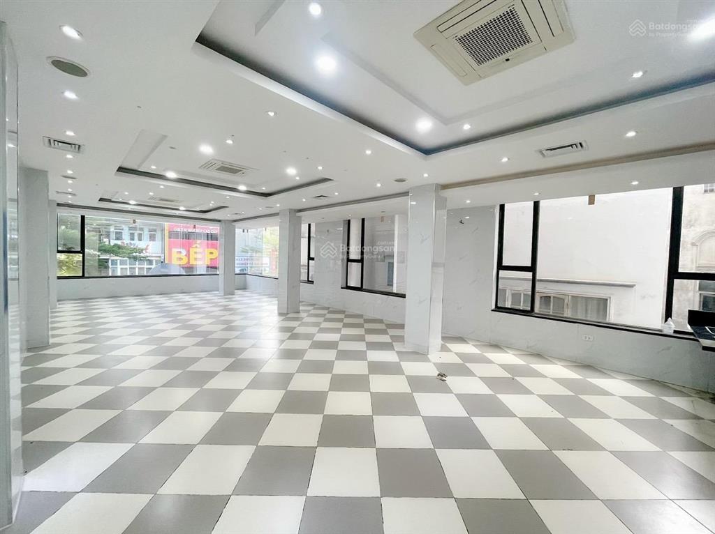 Chính chủ cho thuê sàn văn phòng đẹp đống đa 100 m2 chỉ 16 triệu