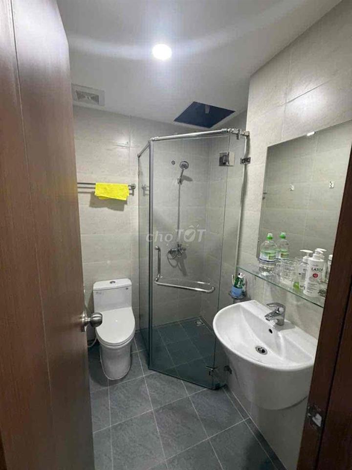bán CC Full Nội thất, bcons Garden số 25 phạm hữu lầu Dĩ An