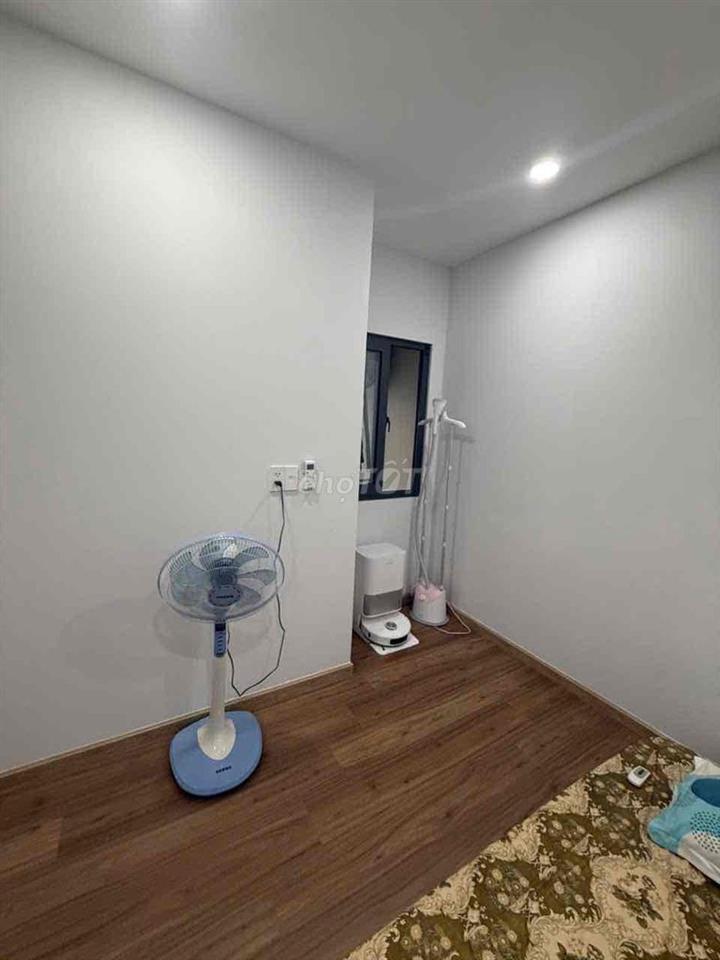 bán CC Full Nội thất, bcons Garden số 25 phạm hữu lầu Dĩ An