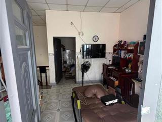 nhà 3 p ngủ diện tích 56m vuông vức hẻm 5m thông , 2,7 tỷ
