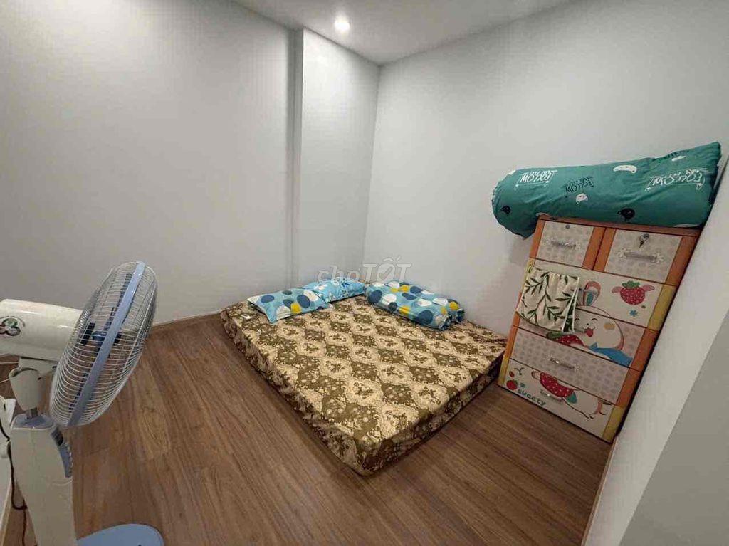 chính chủ bán căn cc view toà nhà lammack 81