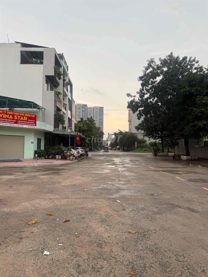 full thổ cư 75m mặt tiền đường chính khu dân cư rẻ hơn 30% trục đường