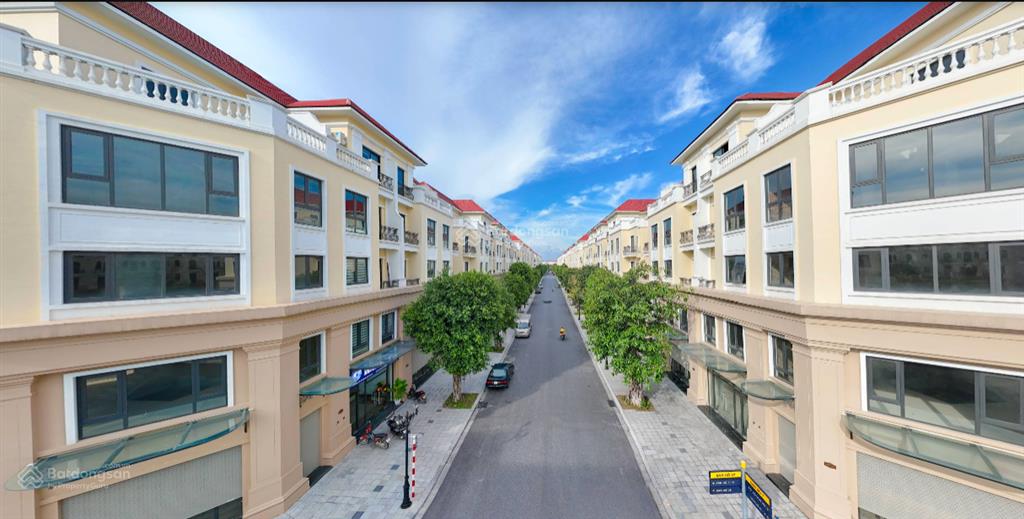 Bán nhanh liền kề góc san hô vin 2 sh1002, 132,0m² giá 20,720 tỷ vị trí trung tâm, căn thô