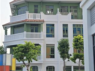 Bán gấp liền kề 3,5 tầng + hầm (220) 56m2, vị trí gần công viên nước sun hà nam