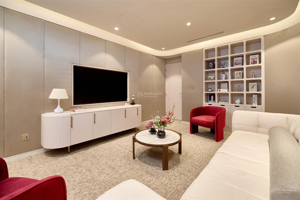 Bán gấp liền kề 3,5 tầng + hầm (220) 56m2, vị trí gần công viên nước sun hà nam