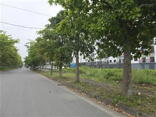 Bán đất phố cà 100m2 thanh liêm hà nam kinh doanh được ngay, chủ cắt lỗ 30%