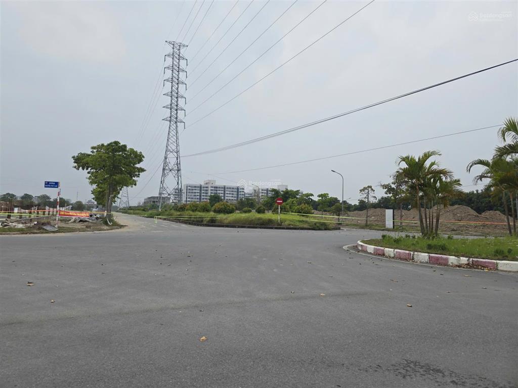 Bán đất phố cà 100m2 thanh liêm hà nam kinh doanh được ngay, chủ cắt lỗ 30%