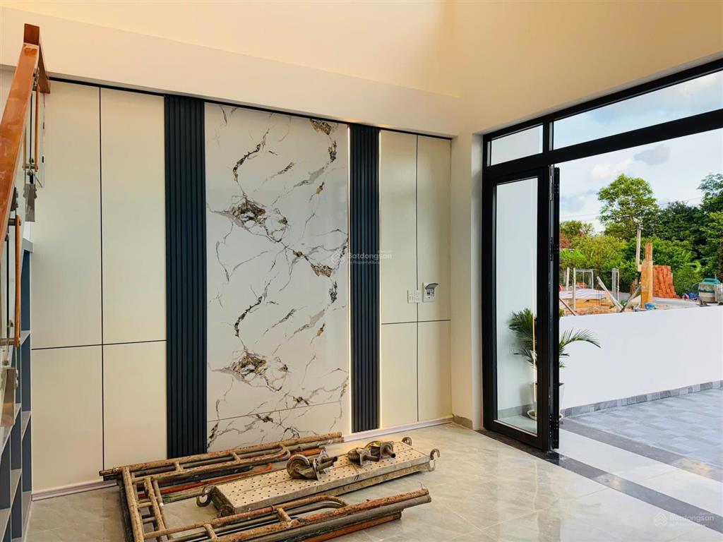 Chỉ cần thanh toán 500 triệu nhận nhà 180m² đường ô tô hòa lợi, tphcm