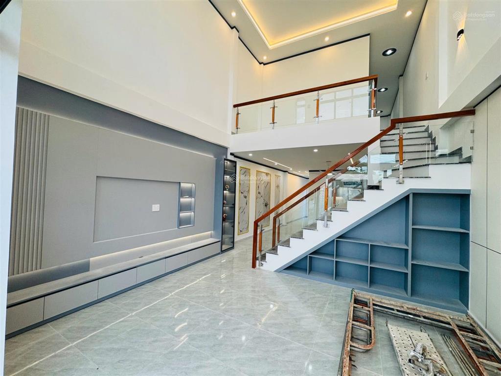 Chỉ cần thanh toán 500 triệu nhận nhà 180m² đường ô tô hòa lợi, tphcm