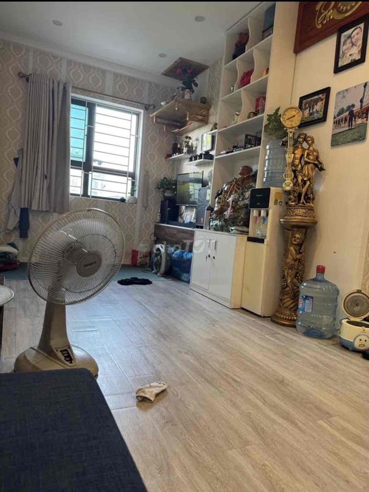 bán vp6 linh đàm