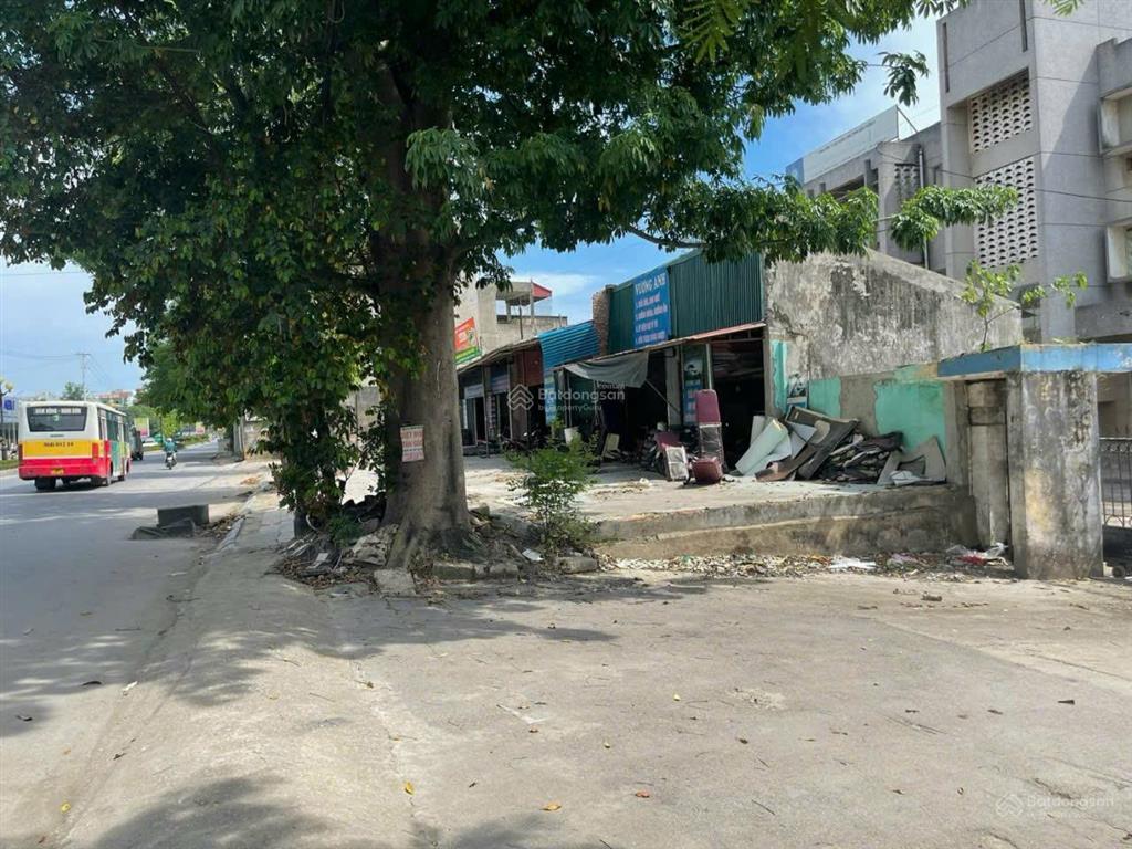 Chính chủ bán lô đất 4152,8 m2 mặt đường bà triệu, đông thọ, thanh hoá