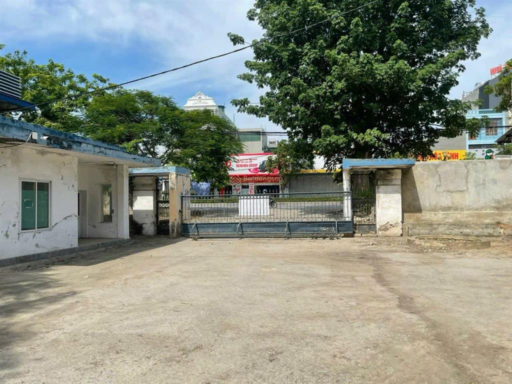 Chính chủ bán lô đất 4152,8 m2 mặt đường bà triệu, đông thọ, thanh hoá