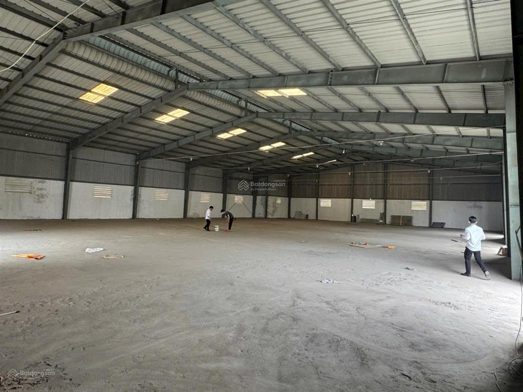 Cho thuê kho xưởng 6000m2 tại kcn phú thị  gia lâm