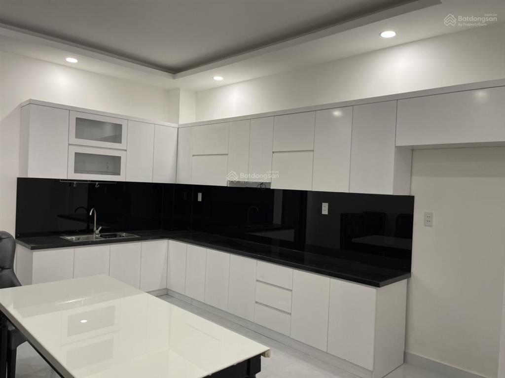 Bán nhà mặt phố vĩnh viễn giá chỉ 27 tỷ, 74m², chính chủ