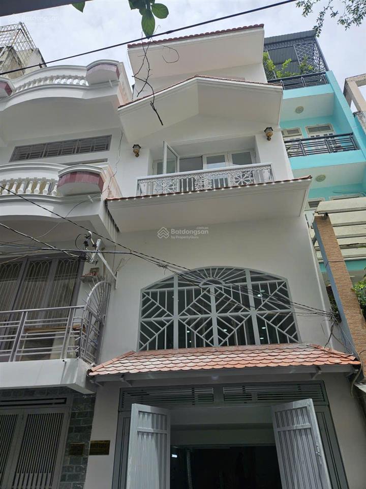 Bán gấp nhà hẻm xe hơi đường nguyễn tri phương diện tích 4x18m quận 10, giá chỉ 16 tỷ