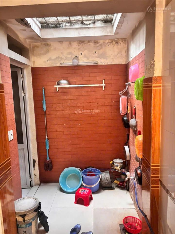 Bán gấp nhà tuyến 2 trực cát, 60m2, ô tô đỗ cửa