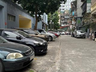 Bán nhà 4t phố hoàng quốc việt 54m2, phân lô ô tô  2 mặt tiền, 2 mặt đường, giá 19,9 tỷ.