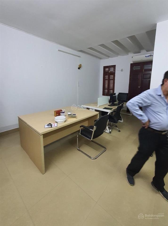 Bán nhà 4 tầng phố hoàng quốc việt 77m2, phân lô ô tô, 2 mặt tiền, giá 19.9 tỷ,  0869 818 ***