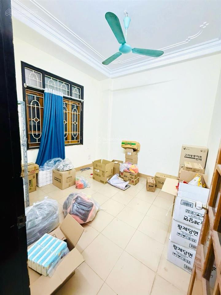 Bán lk pl hoàng quốc việt 54m2, 2 mặt tiền, 2 mặt đường, ô tô, giá 19.9 tỷ,  0869 818 ***