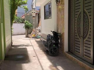 Bán toà cc mini ngõ 173 phương canh 48m2, 6 tầng, 9 chdv, thang máy, giá 11.3 tỷ,  0869 818 ***