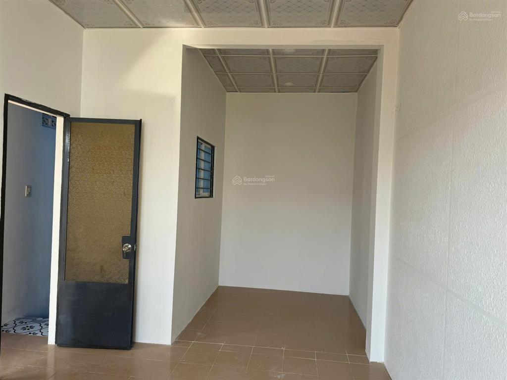 Chỉ với 3 tỷ 860 cho căn nhà mới 2 tầng, đường ô tô dọn vào ở ngay, mặt tiền kinh doanh 5m