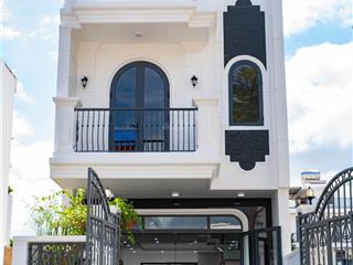 Bán nhà 3 tầng mới 100% xây rất đẹp nội thất xịn gói 4 kđt mỹ gia  thái xuân