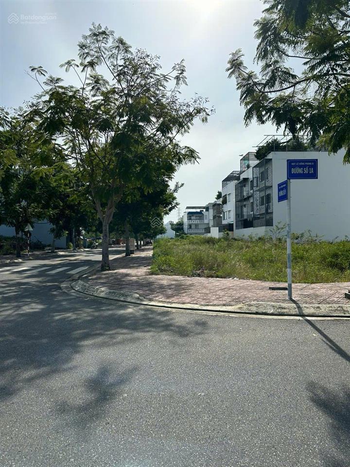 Cần bán gấp lô góc siêu đẹp kđt hà quang 2, nha trang