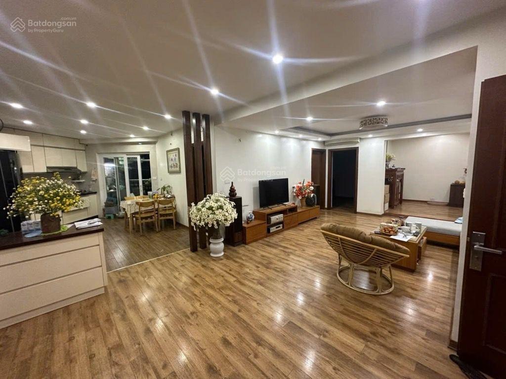 Bán chcc kđt mỹ đình 2, ct5 123m2 3pn rộng thênh thang giá rẻ 69tr/1m2
