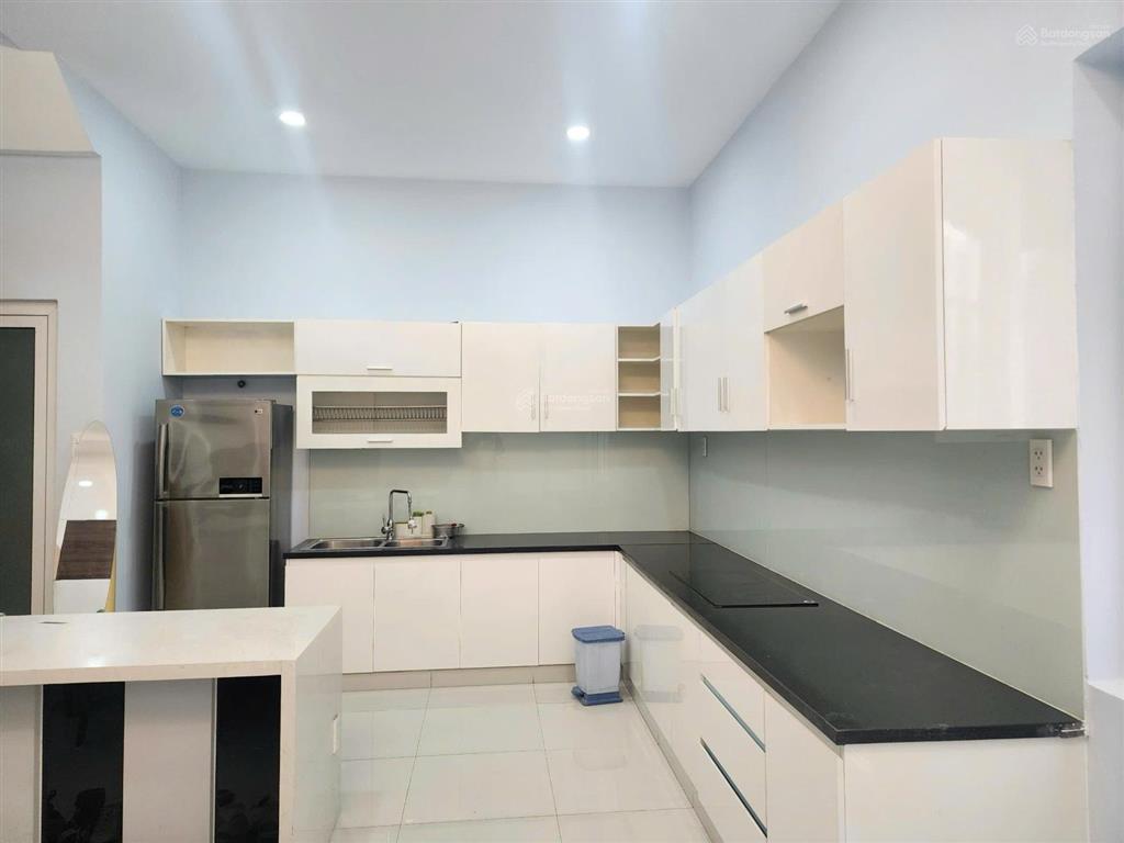 Cần bán căn 6x18m  giá 12 tỷ full nội thất  tại melosa garden khang điền. gần công viên chính