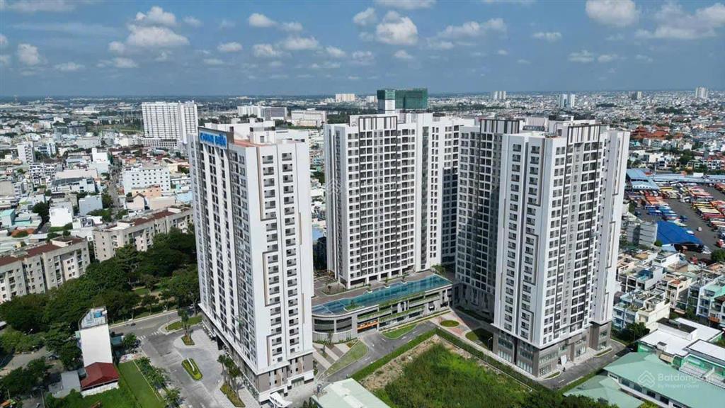 Bán căn privia 1pn block c  giá 3 tỷ 690. sổ hồng. đang có hđ thuê  view bxmt, công viên phú lâm