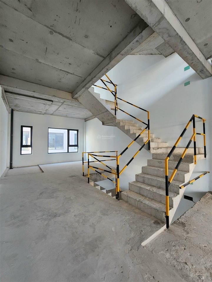 Cần bán nhà phố 90m2  giá 17 tỷ tại the classia khang điền. xây dựng 4 tầng. gọi khả phước