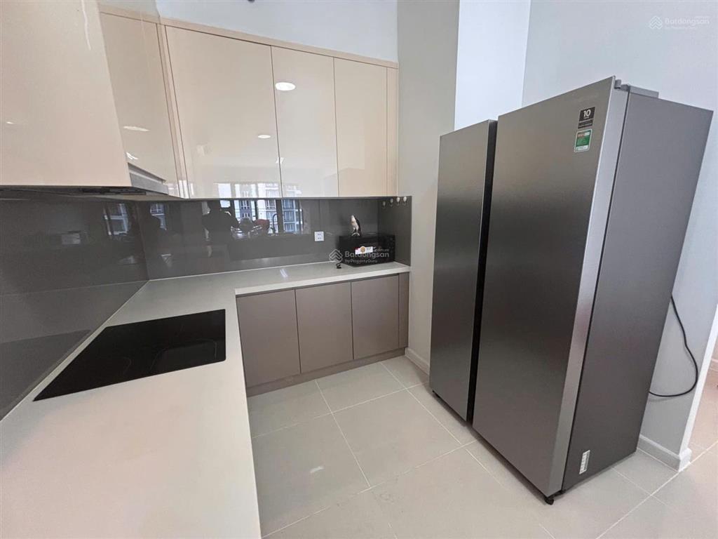 Bán căn góc 3pn estella heights 118,3 m2 đang cho thuê 54 triệu  giá 18,3 tỷ view nội khu thoáng