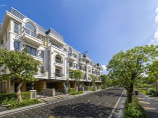 Bán nhanh căn 2 mặt tiền 100m2  giá 20 tỷ  đối diện chung cư 29 tầng tại classia khang điền
