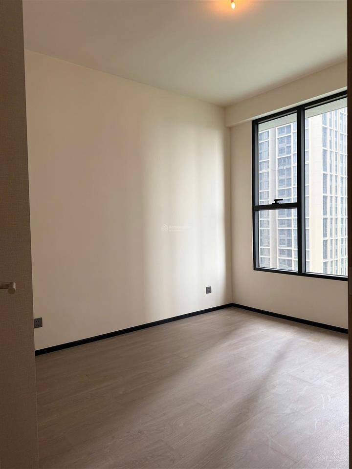 Cho thuê cc lumi hanoi, 7 triệu vnd, 45m2, 1pn, 1wc, đầy đủ tiện ích, có slot oto