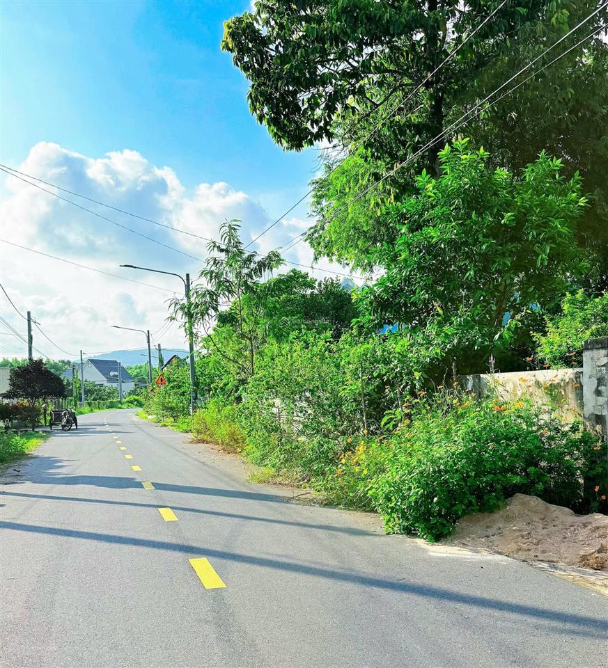 Bán đất tại đường long mỹ, 1,95 tỷ, 211 m2, giá ưu đãi, chính chủ