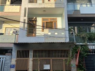 Phòng trọ trong nhà trọ 3 lầu, sạch sẽ, an ninh, lối đi riêng, wifi, th internet.