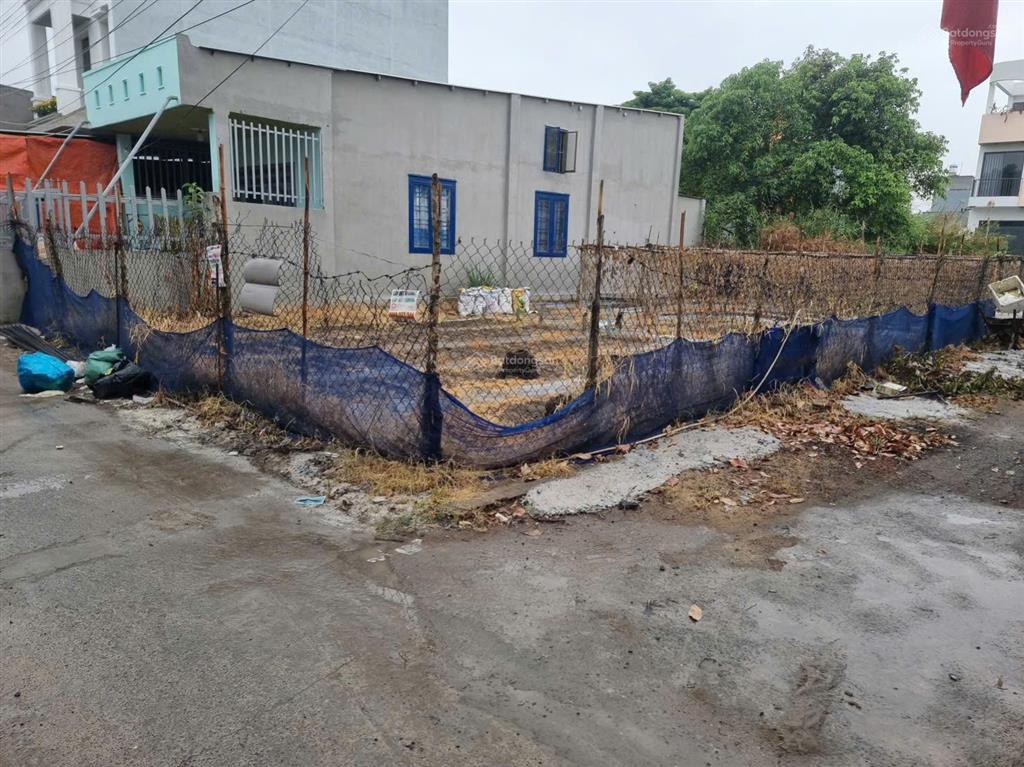 Bán đất góc 2 mặt tiền hẻm 316 đối diện ubnd long phước, thủ đức
