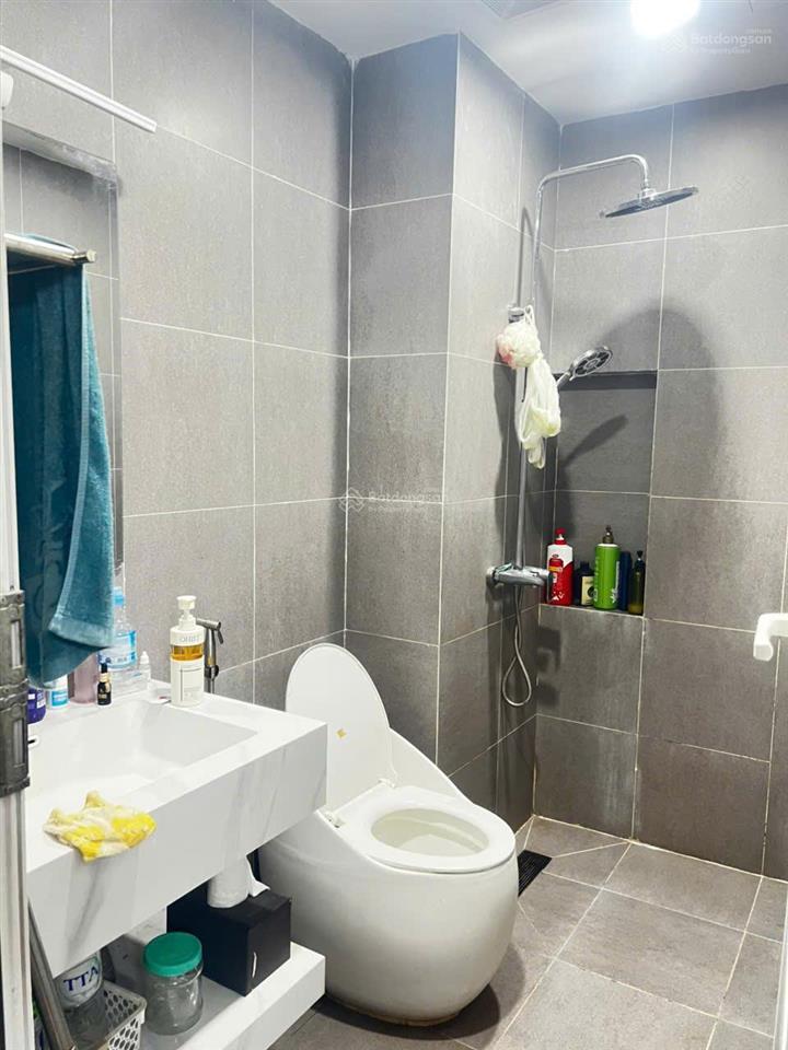 Bán căn hoa hậu của tòa, ban công đông nam , nhà đẹp, giá tốt tòa gemek 1  an khánh