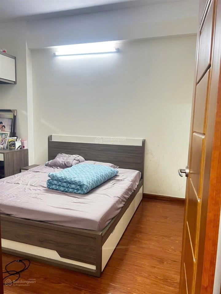 Bán căn hoa hậu của tòa, ban công đông nam , nhà đẹp, giá tốt tòa gemek 1  an khánh