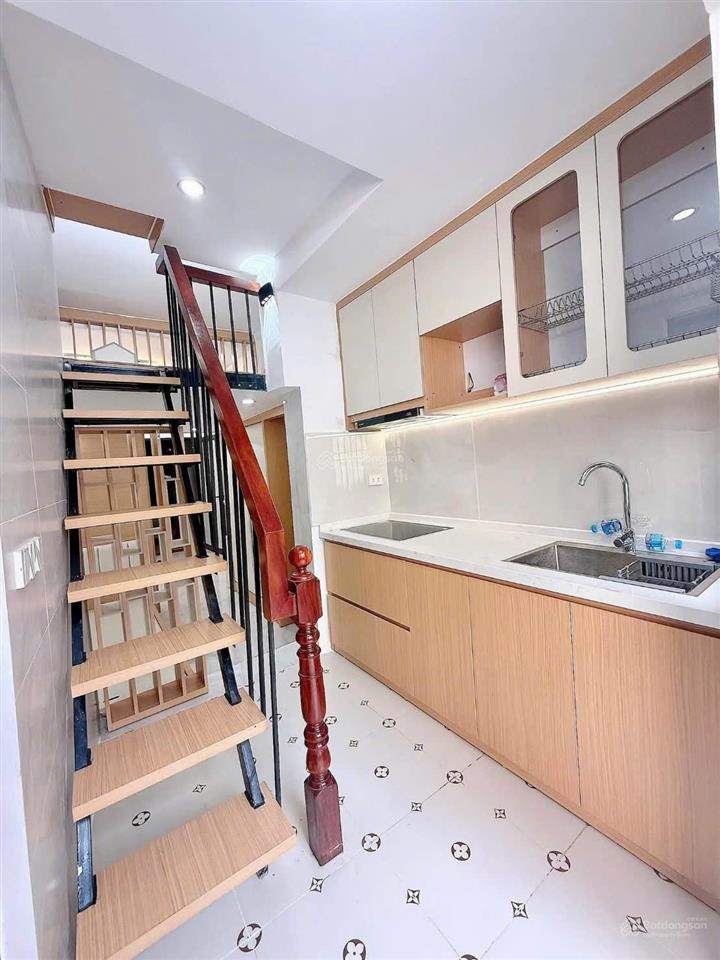 Mở bán căn hộ tập thể tầng 2 phố lò đúc, hai bà trưng