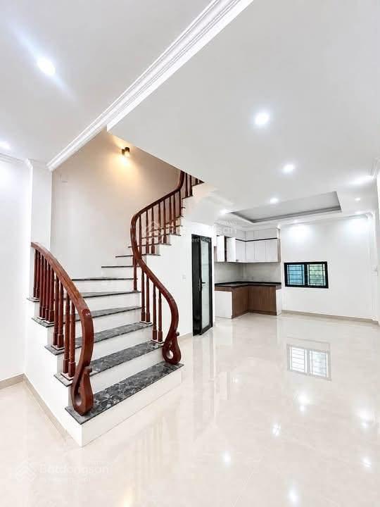 Nhà đẹp giá rẻ  bán nhà hiệp thuận, phúc thọ